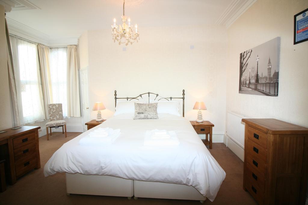 브리들링턴 Lincoln House B&B 외부 사진